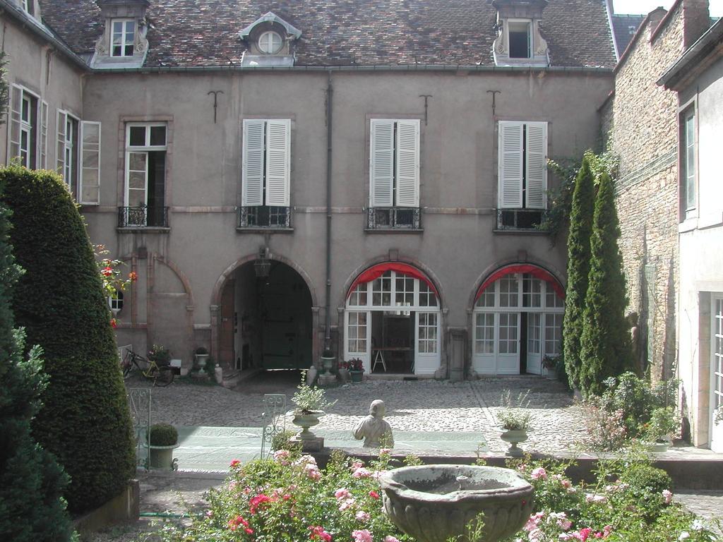 Hotel Particulier Maleteste ديجون الغرفة الصورة